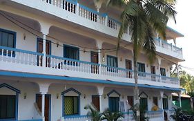 Laxmi Guest House 2*